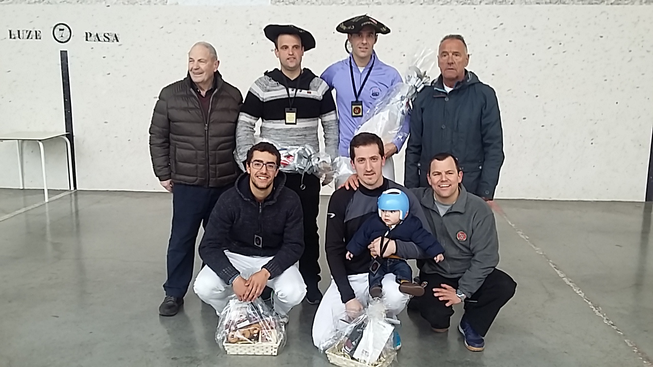 Ibai Mateo (Lintxu Tajonar) txapeldun del Navarro de Paleta Goma Individual